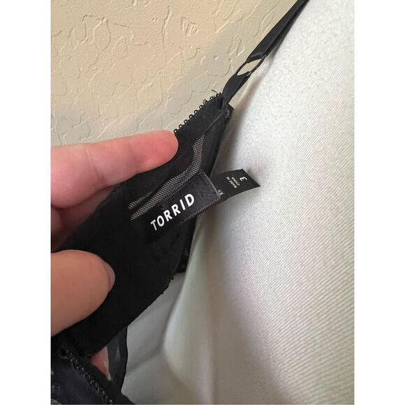 Torrid lace lingerie - Picture 8 of 9